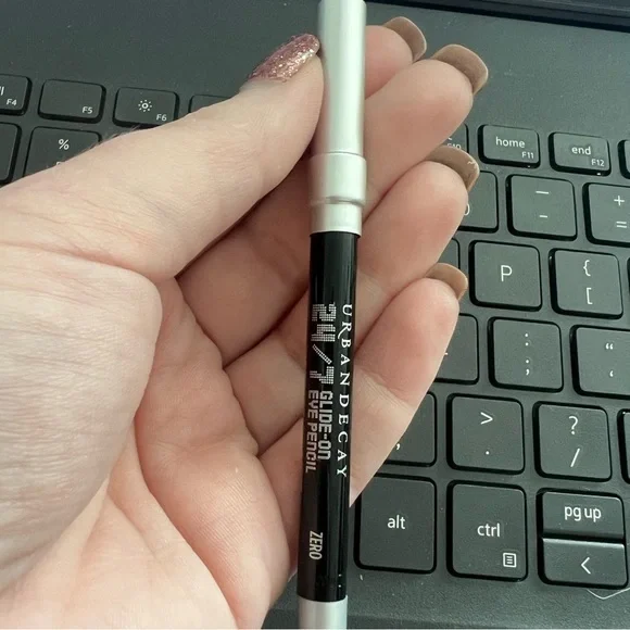 🔴 3/$18 Urban Decay 24/7 Glide-On Eyeliner in Zero NEW Size 0.8g - Picture 3 of 7